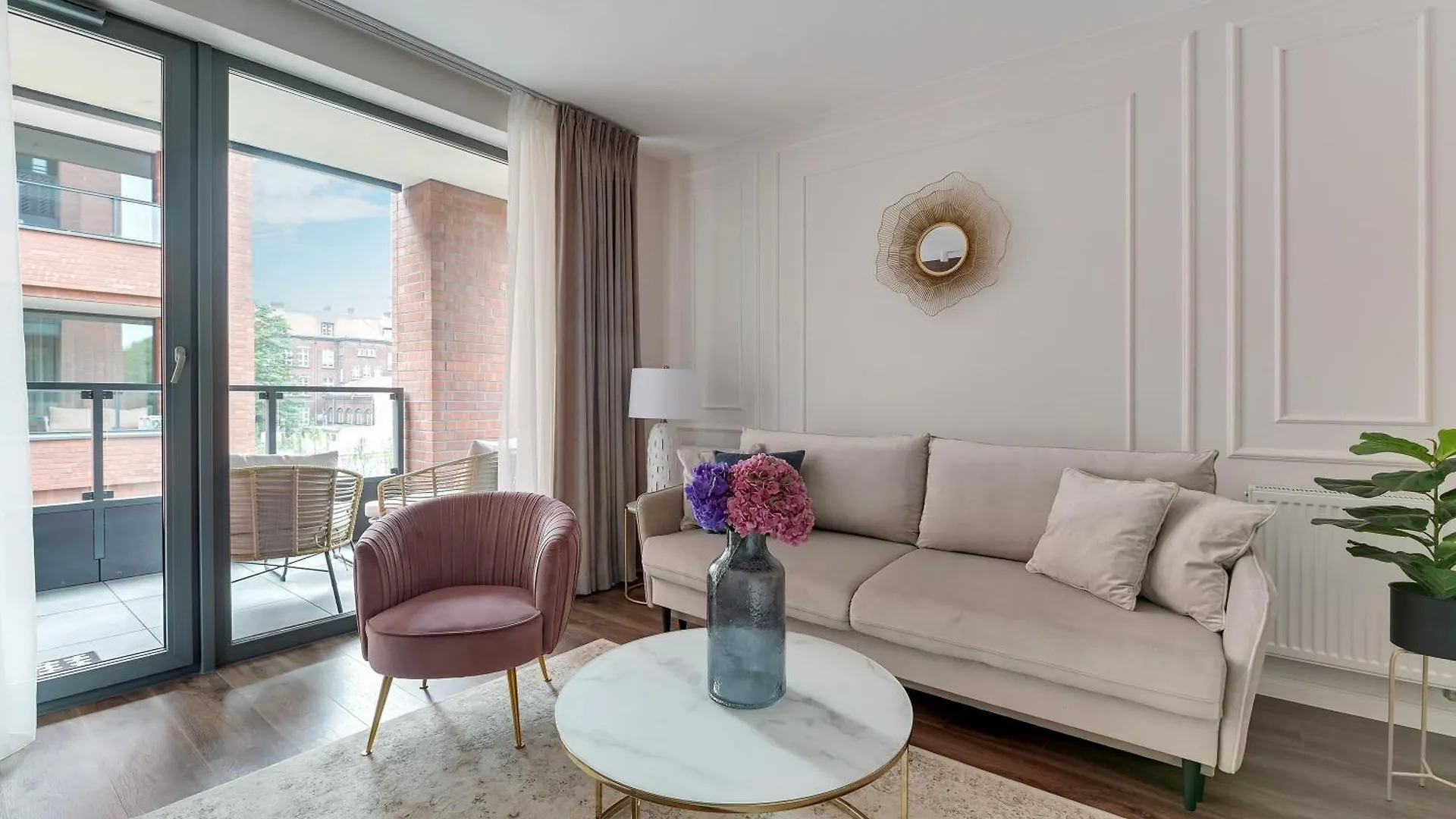 Scala City Center Magic Apartments With Parking By Lion Apartments Gdansk
