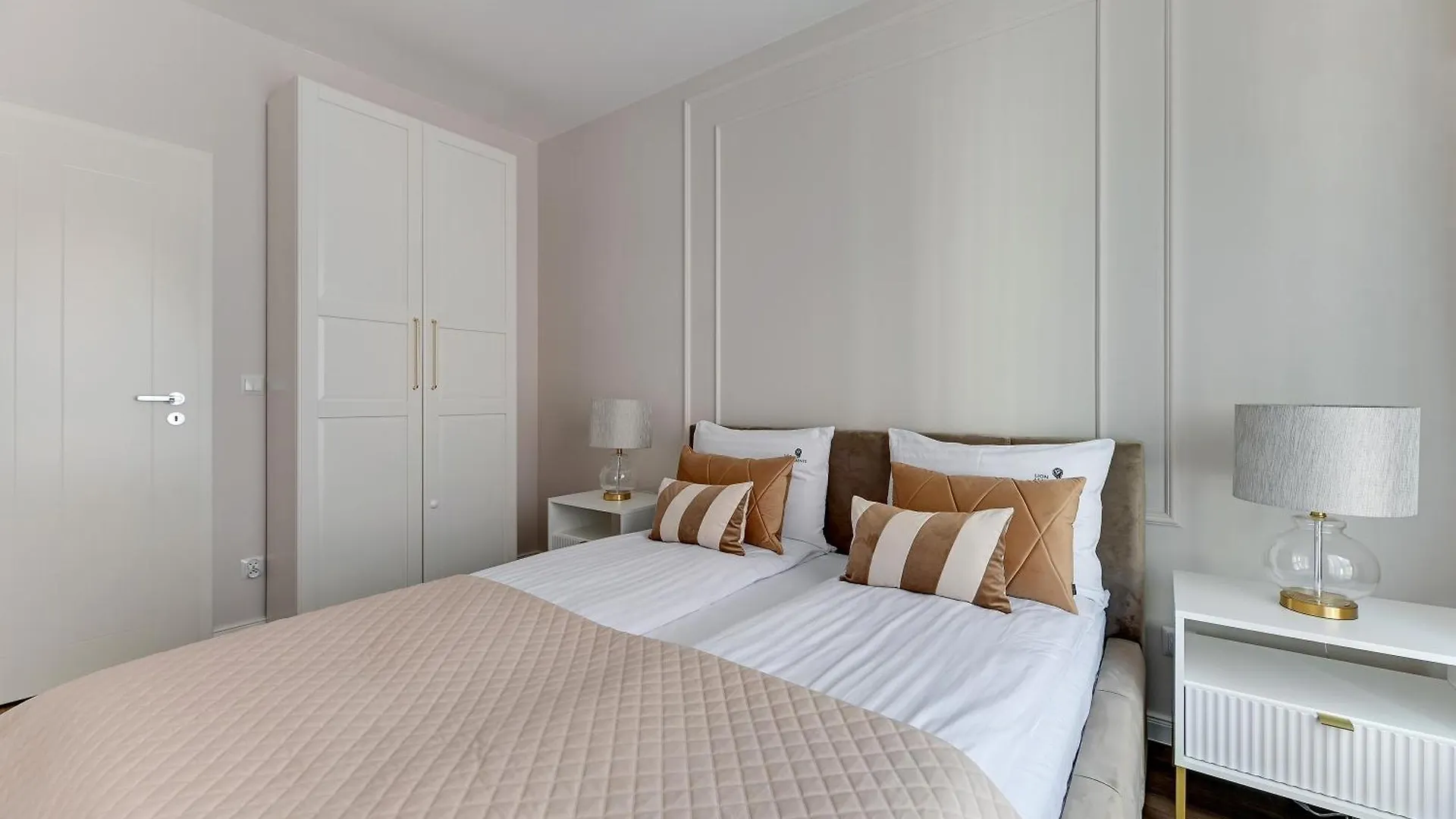 Scala City Center Magic Apartments With Parking By Lion Apartments Gdansk